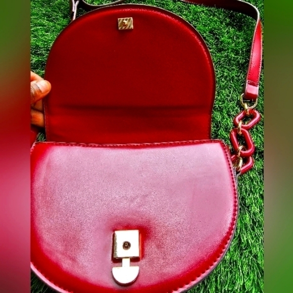 Nikky womens mini bag cross body gorgeous bag, color red  width 8, length 7inche - Picture 3 of 11